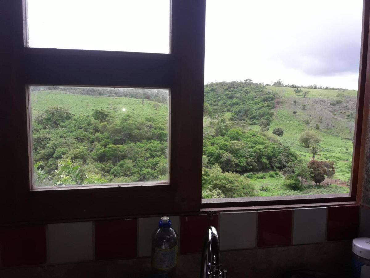 Chale Com Vista Privilegiada Piloes Bagian luar foto